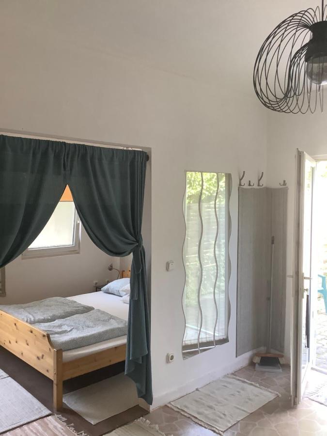 Appartamento Pitypang Lak Szigetmonostor Esterno foto
